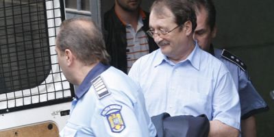 Cadou de ajun. Mircea Basescu a fost eliberat din inchisoare cu o zi inainte de a implini 61 de ani