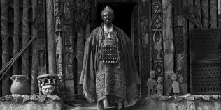 Regele african cu 100 de neveste: Abumbi II si greaua mostenire lasata de inaintasi