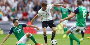 Germania a invins Irlanda de Nord si s-a calificat in optimile Euro 2016. Polonia va juca cu Elvetia in faza urmatoare
