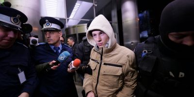 Colegul de celula al tanarului din Craiova, acuzat ca pregatea un act de terorism, a cerut sa fie mutat pe motiv ca Boicea se roaga noaptea si vrea sa il converteasca